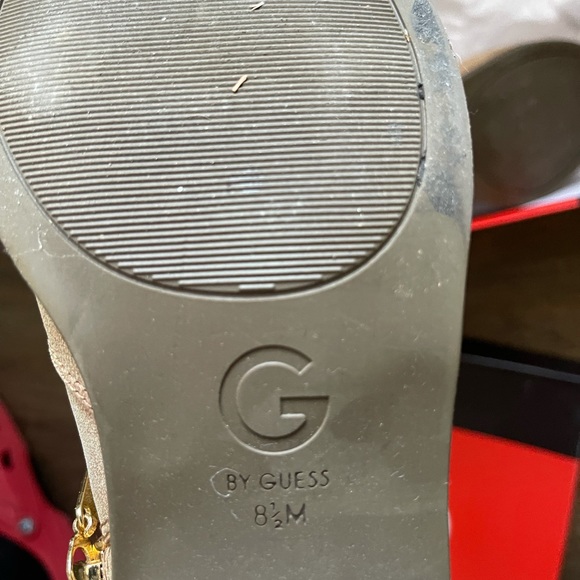 Women’s Guess leather boots. Size 8.5. Worn a couple of times. - Picture 5 of 5